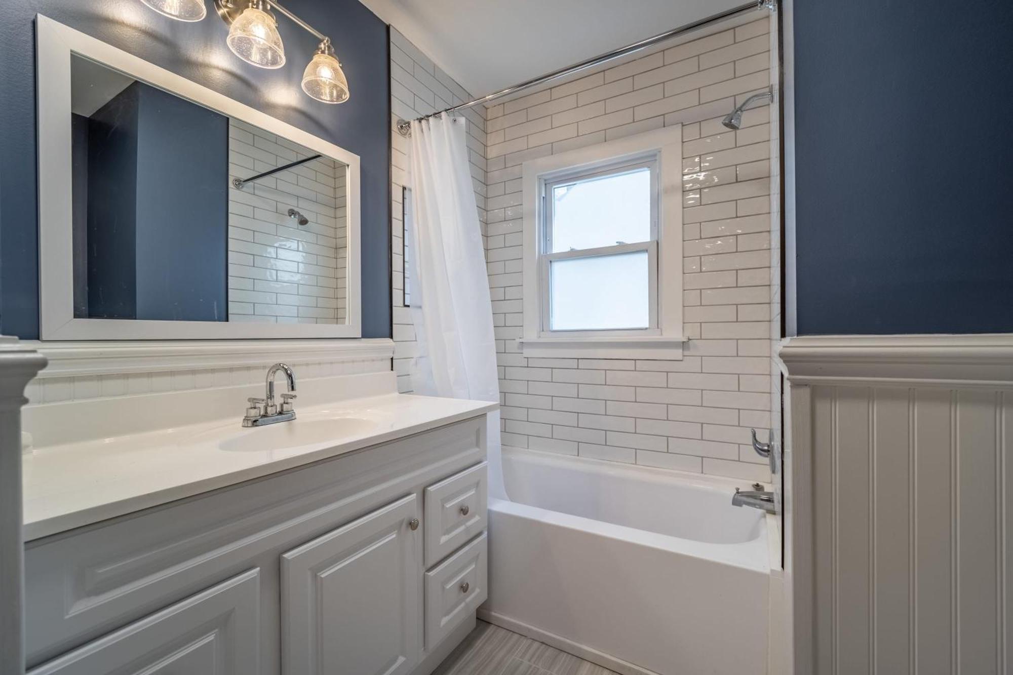 Dollar 1 B Appartement *